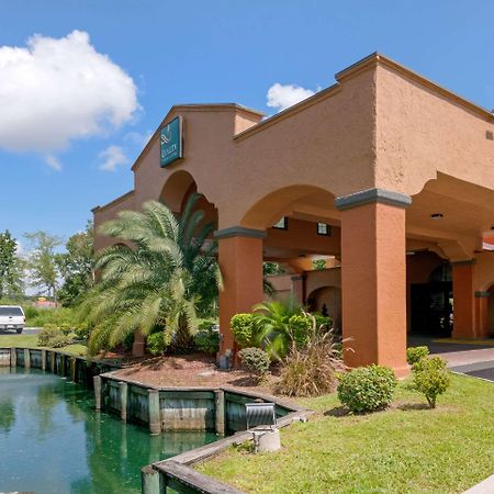 Quality Inn & Suites Jacksonville-Baymeadows Exterior foto