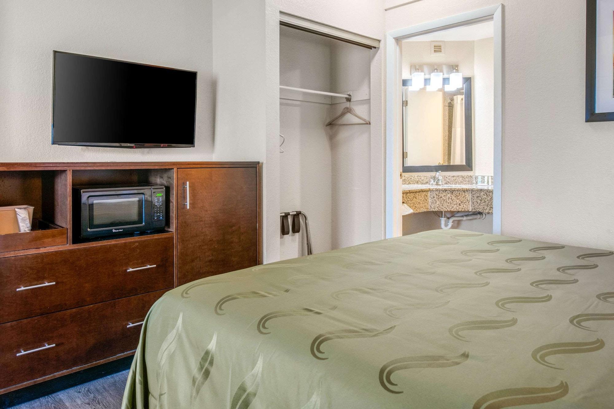 Quality Inn & Suites Jacksonville-Baymeadows Exterior foto