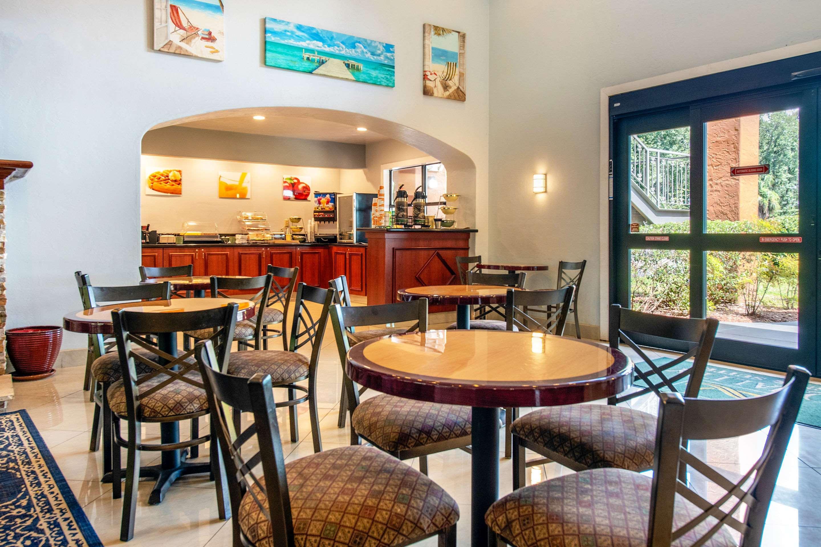 Quality Inn & Suites Jacksonville-Baymeadows Exterior foto
